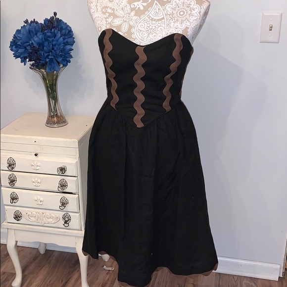 Betsey Johnson Dresses & Skirts - Betsy Johnson dress